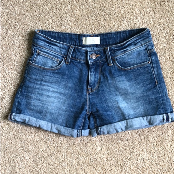 Zara Denim Short - Picture 1 of 6